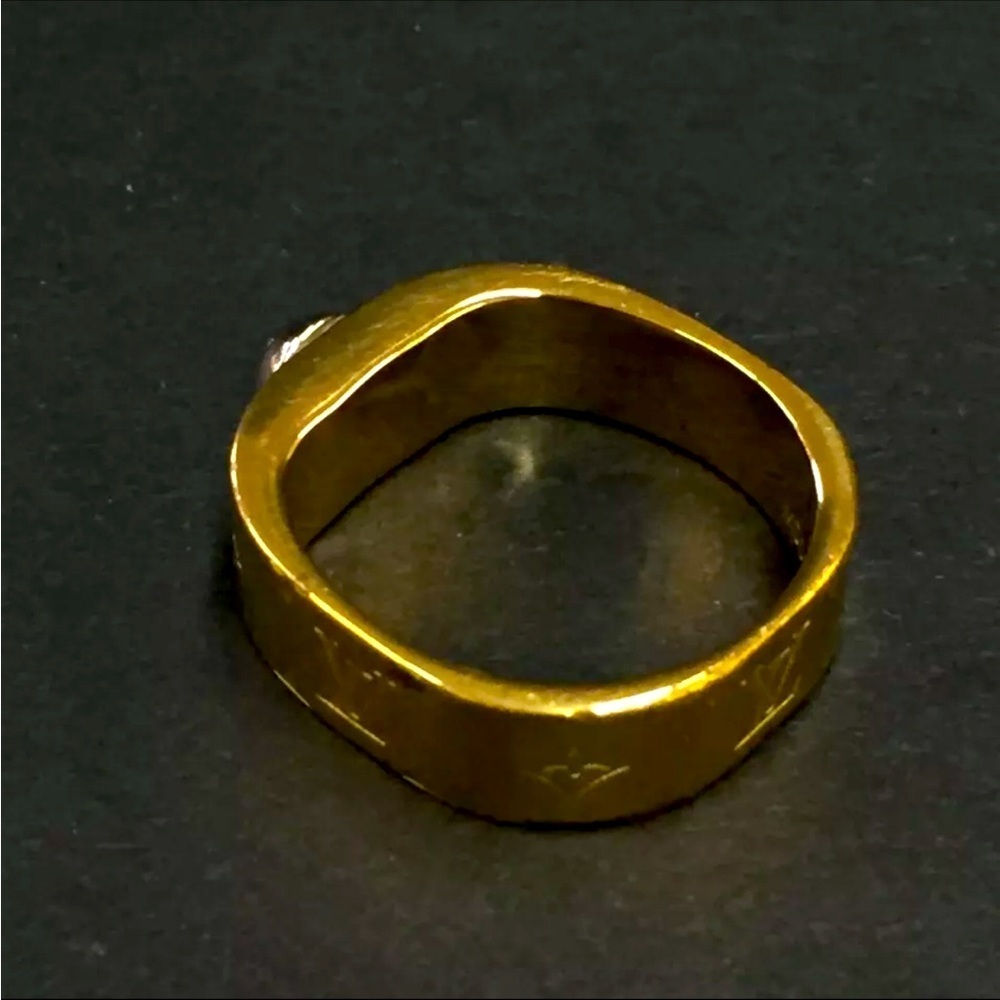 Louis Vuitton Nanogram Two Tone Ring
Size M - Picture 8 of 11